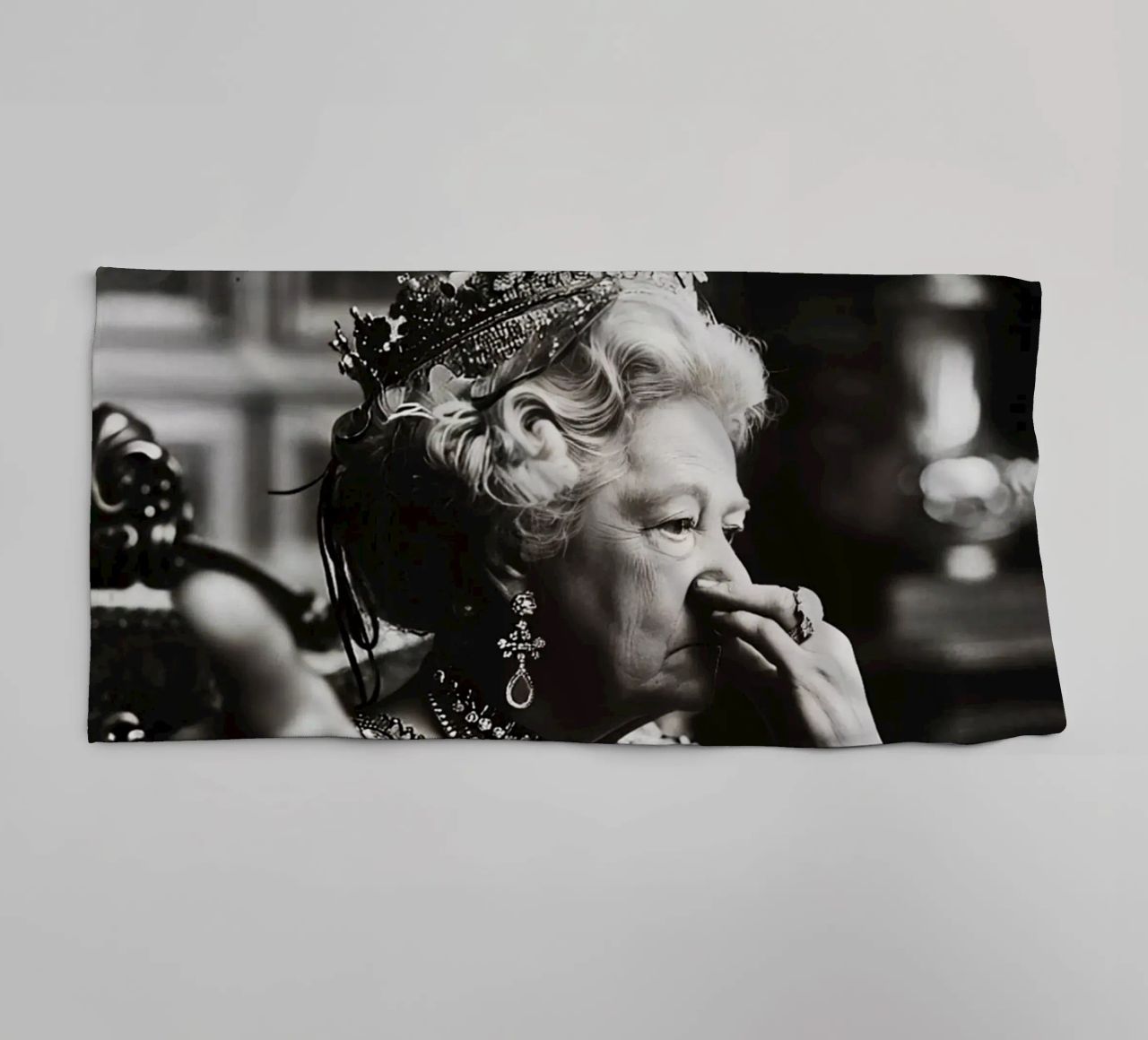 Funny Bathroom Vintage Queen Meme Art serviette de bain de kembangross
