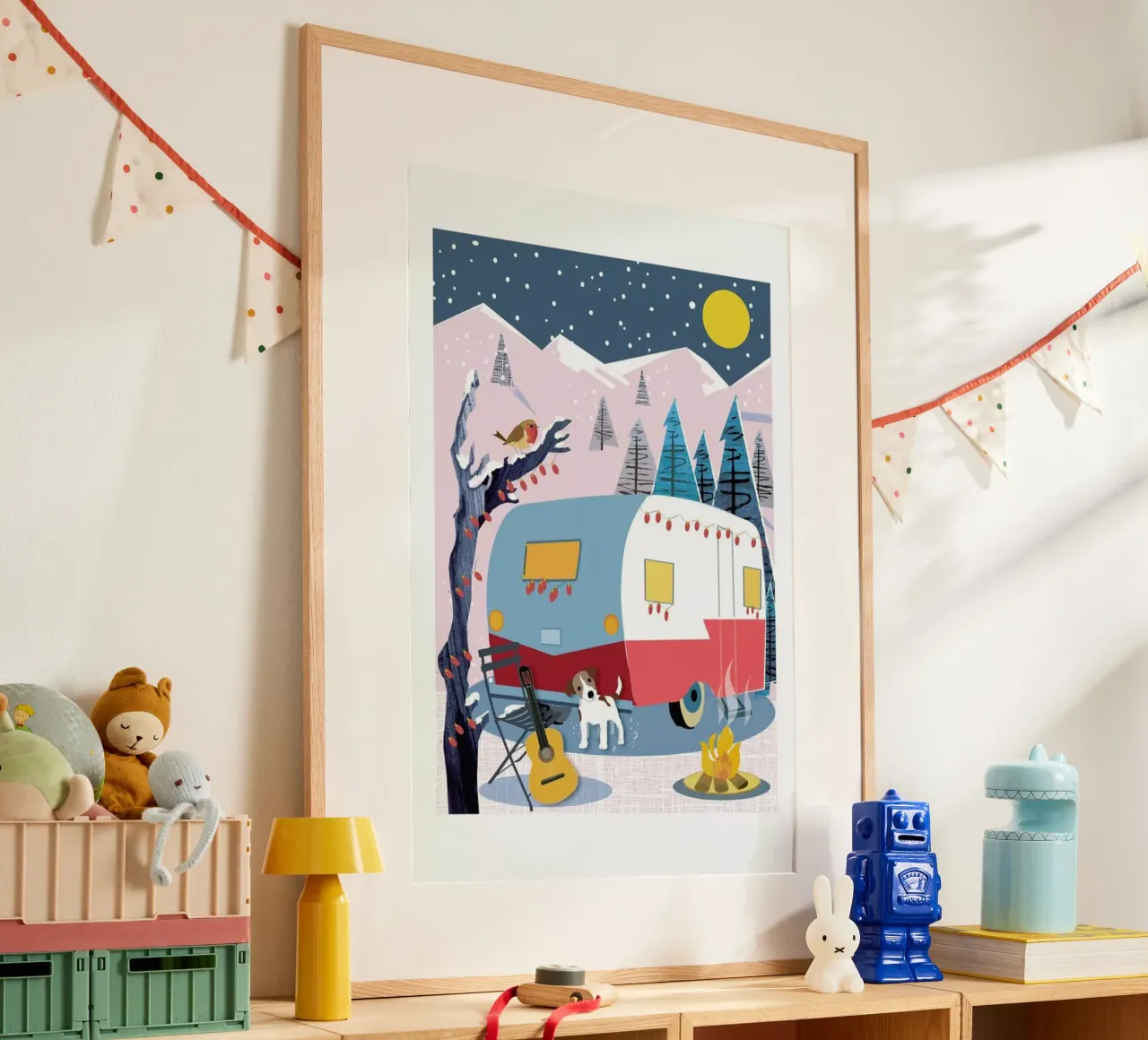 Winter Dog And Caravan poster con telaio in legno da Rocket68