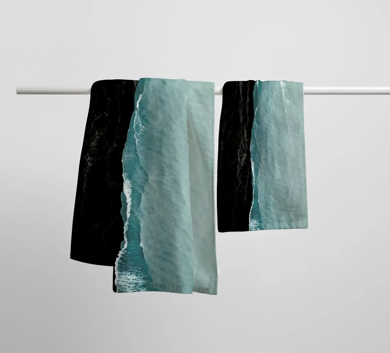 Waves towel by METROPOLIS