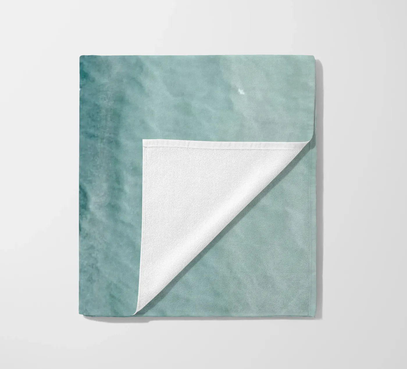 Waves Strandtuch von METROPOLIS