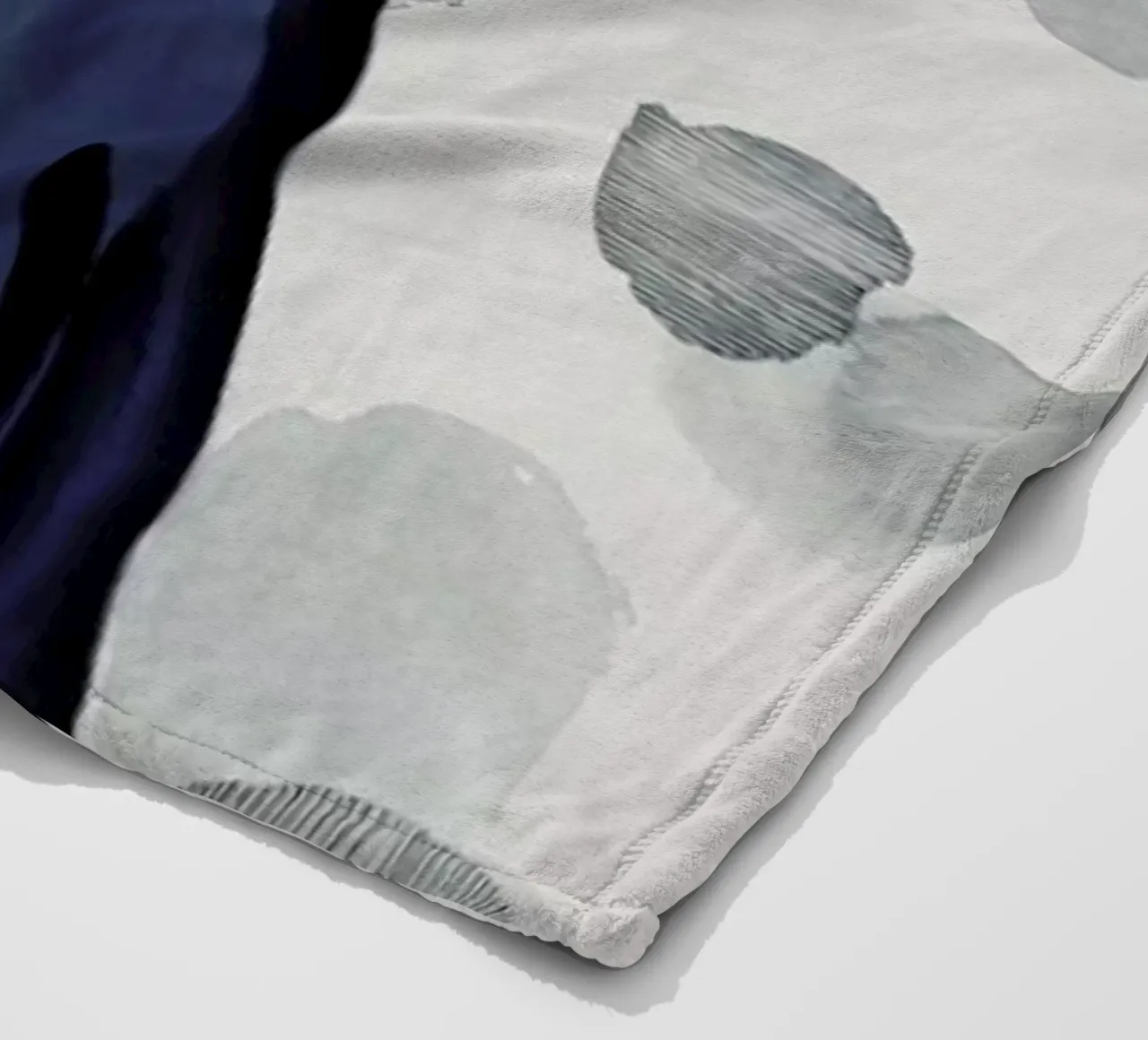 Void Fleecedecke von Ramona Russu