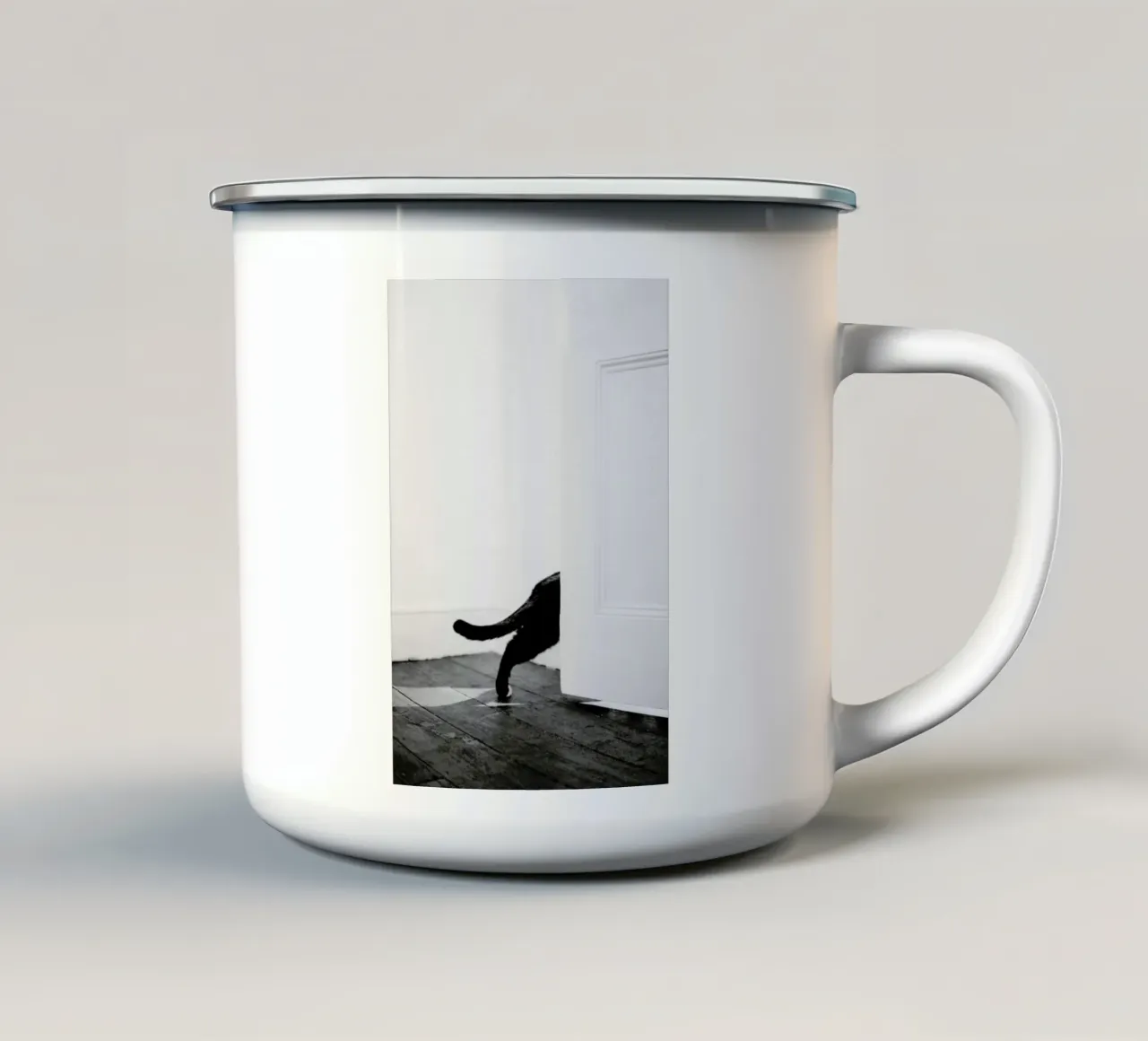 Sneaking Out taza de esmalte de METROPOLIS