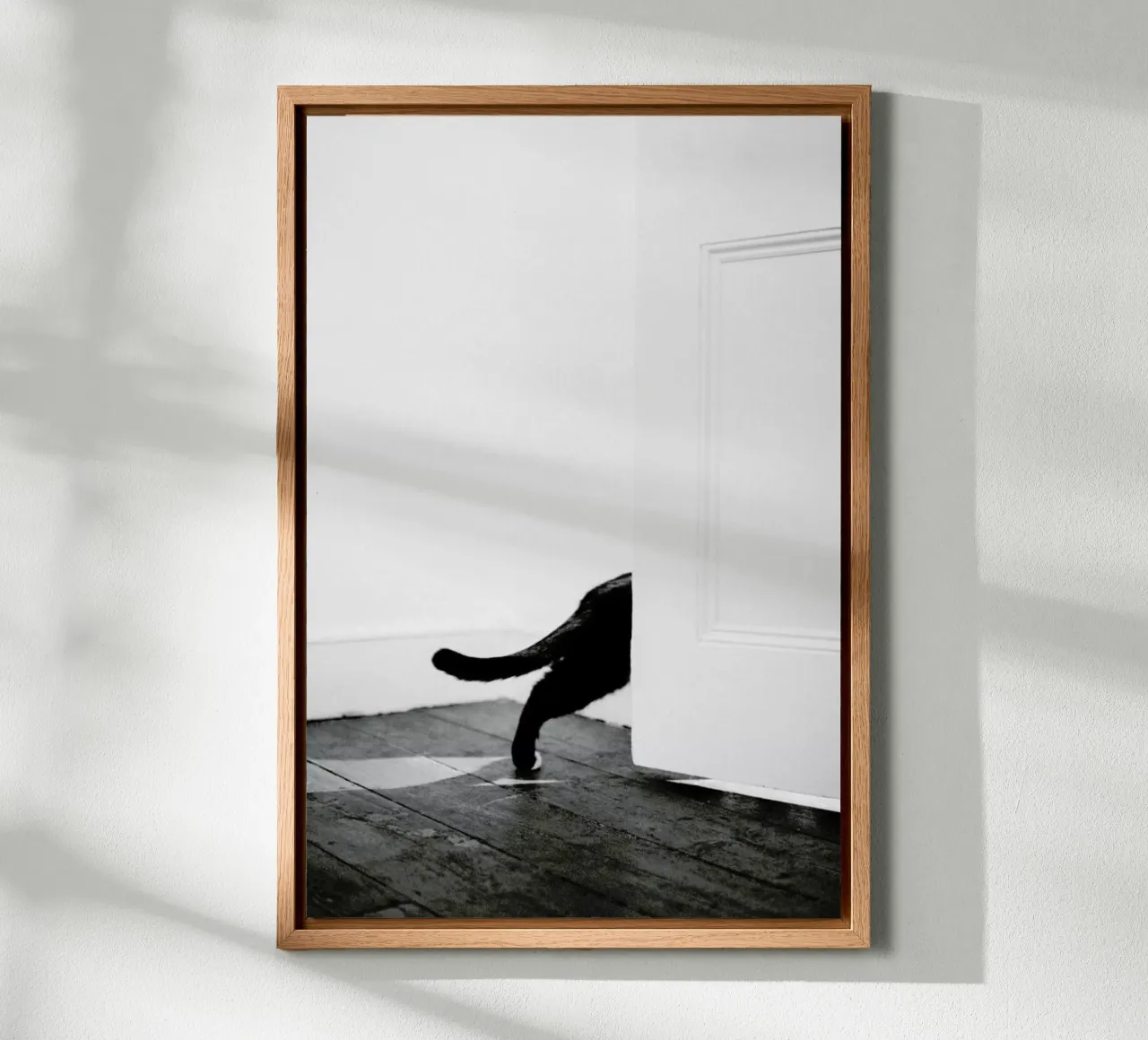 Sneaking Out tela con Cornice a cassetta da METROPOLIS