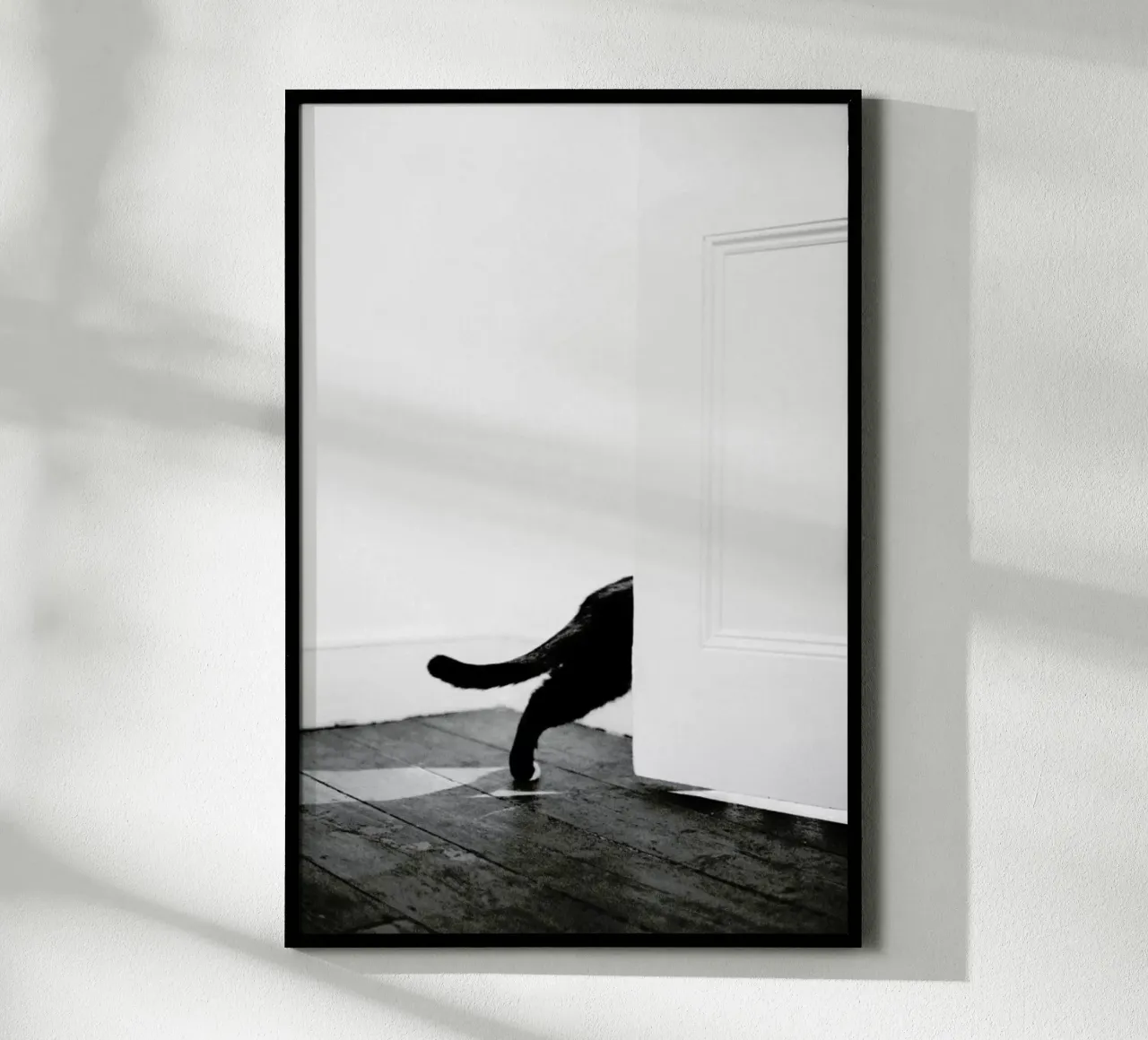 Sneaking Out poster con telaio in plastica da METROPOLIS