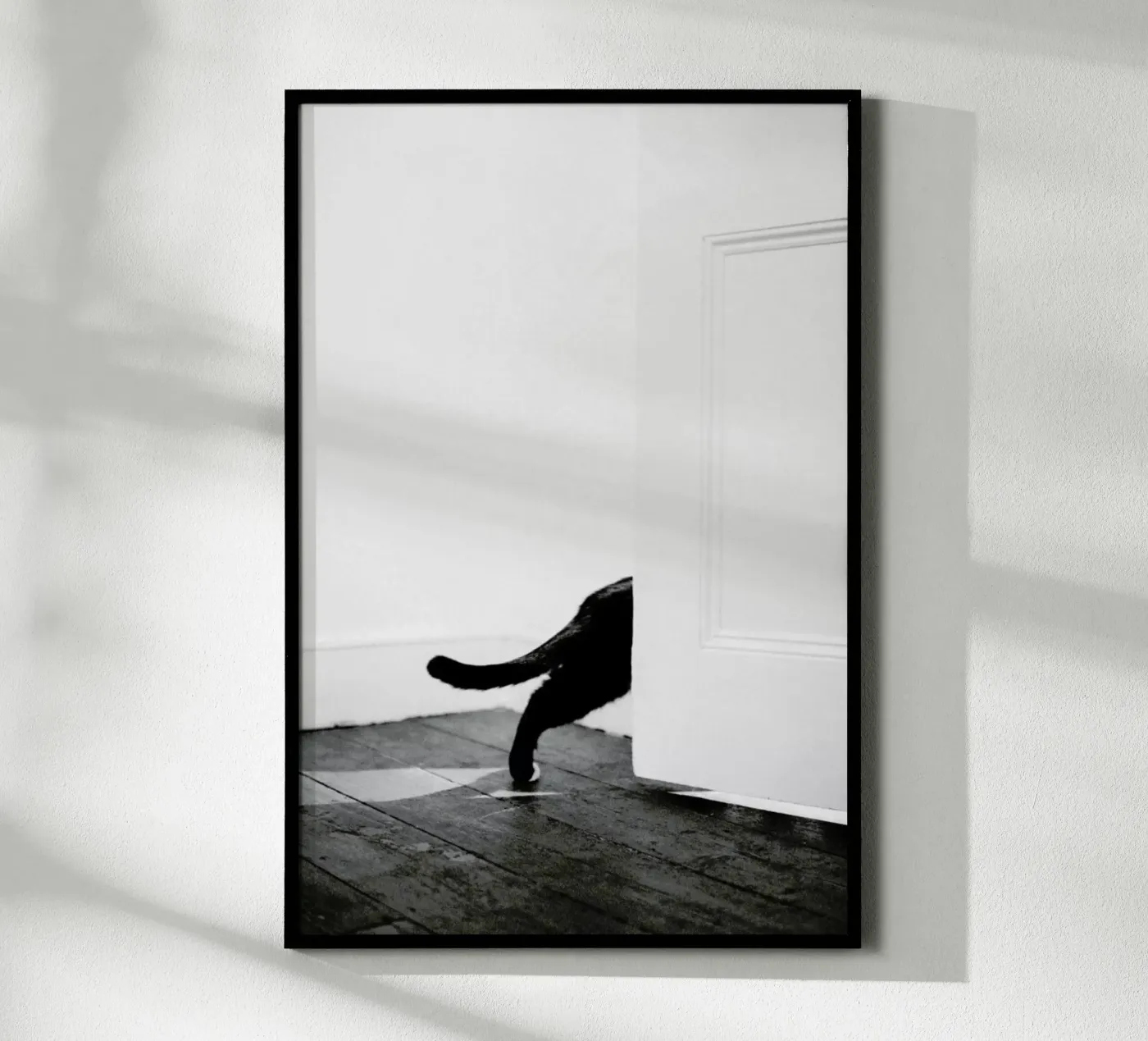 Sneaking Out poster van METROPOLIS