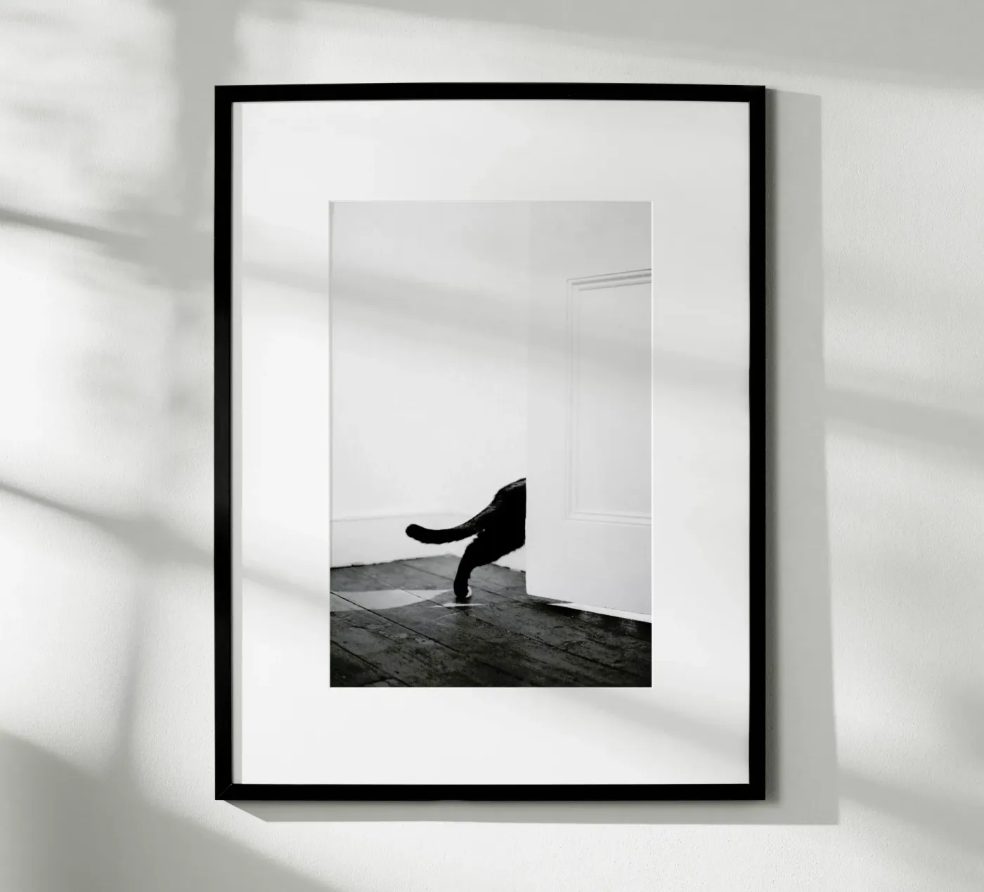 Sneaking Out poster van METROPOLIS