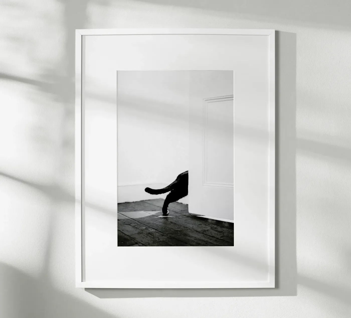 Sneaking Out poster van METROPOLIS