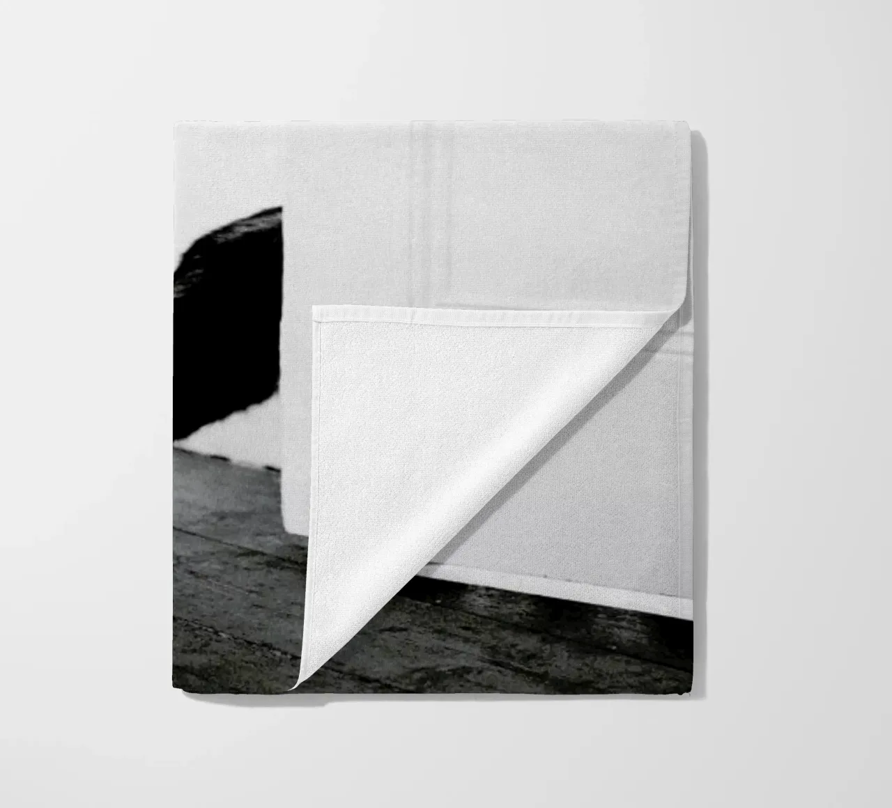 Sneaking Out telo mare da METROPOLIS