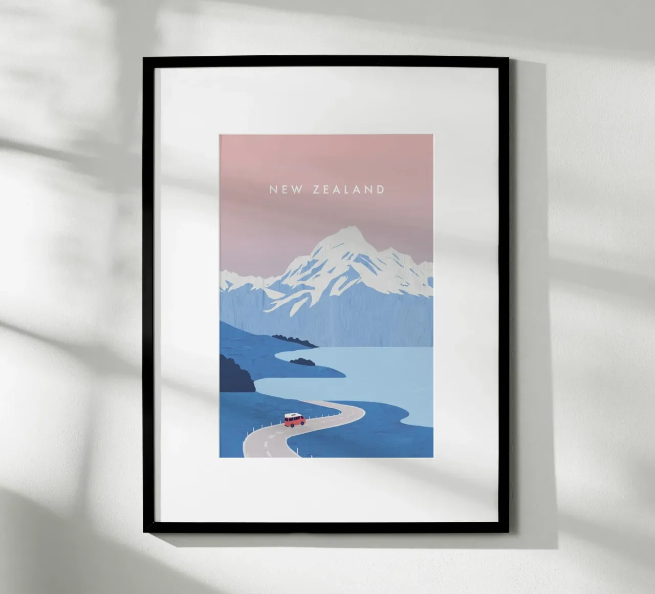 New Zealand poster con telaio in legno da Katinka Reinke