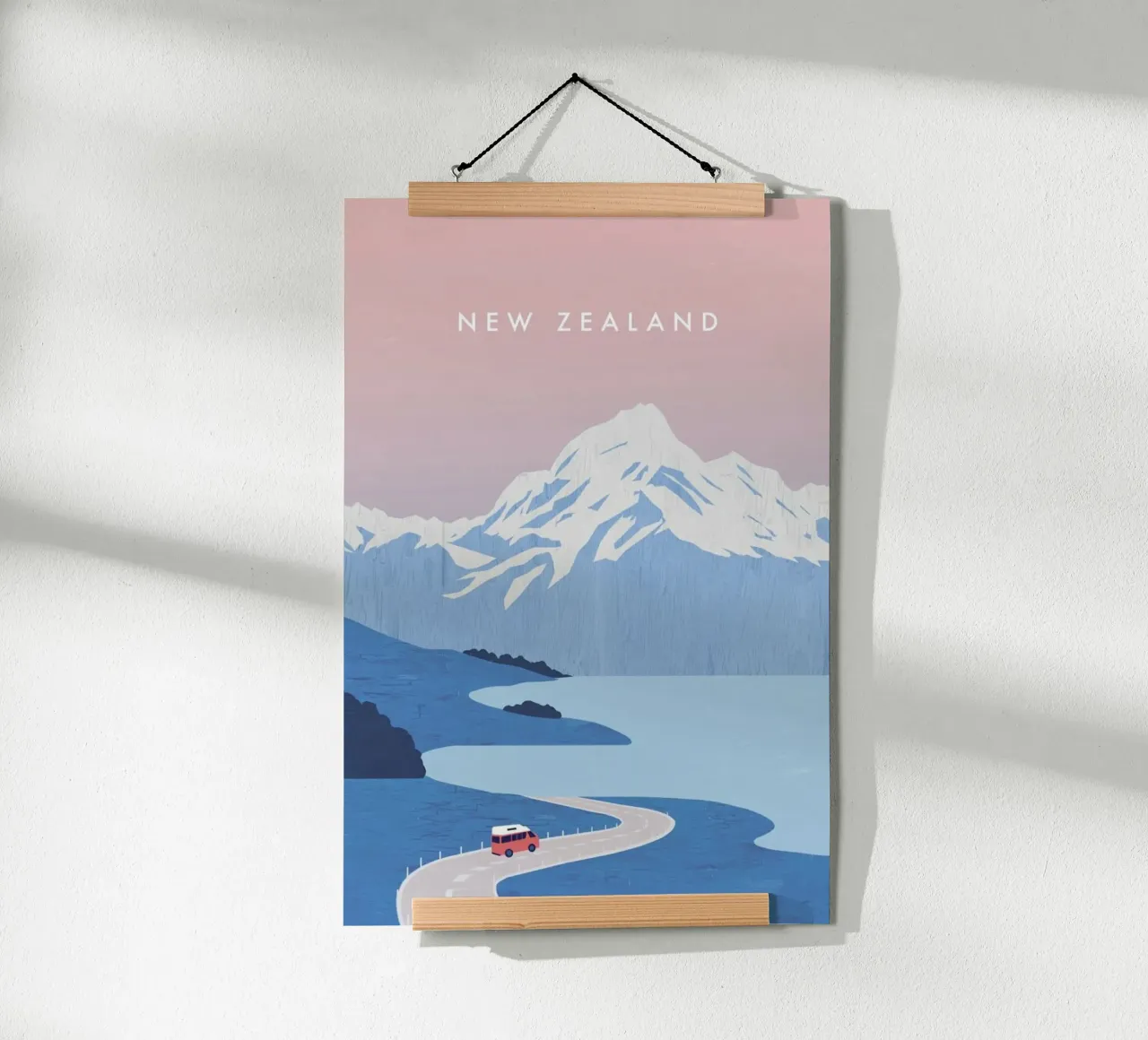 New Zealand poster con telaio in legno da Katinka Reinke