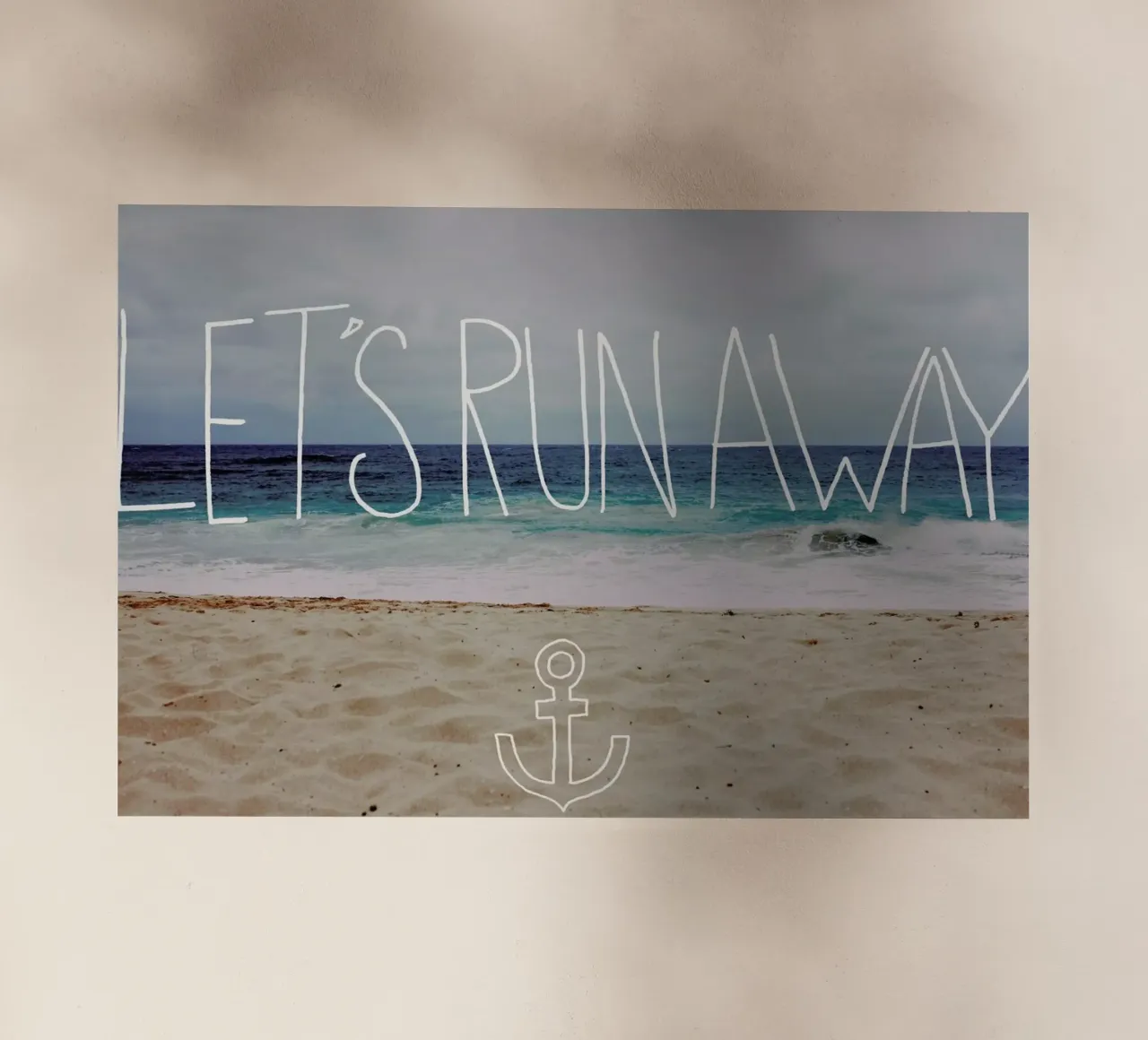Let's Run Away - to the sea pellicola backlit da Leah Flores