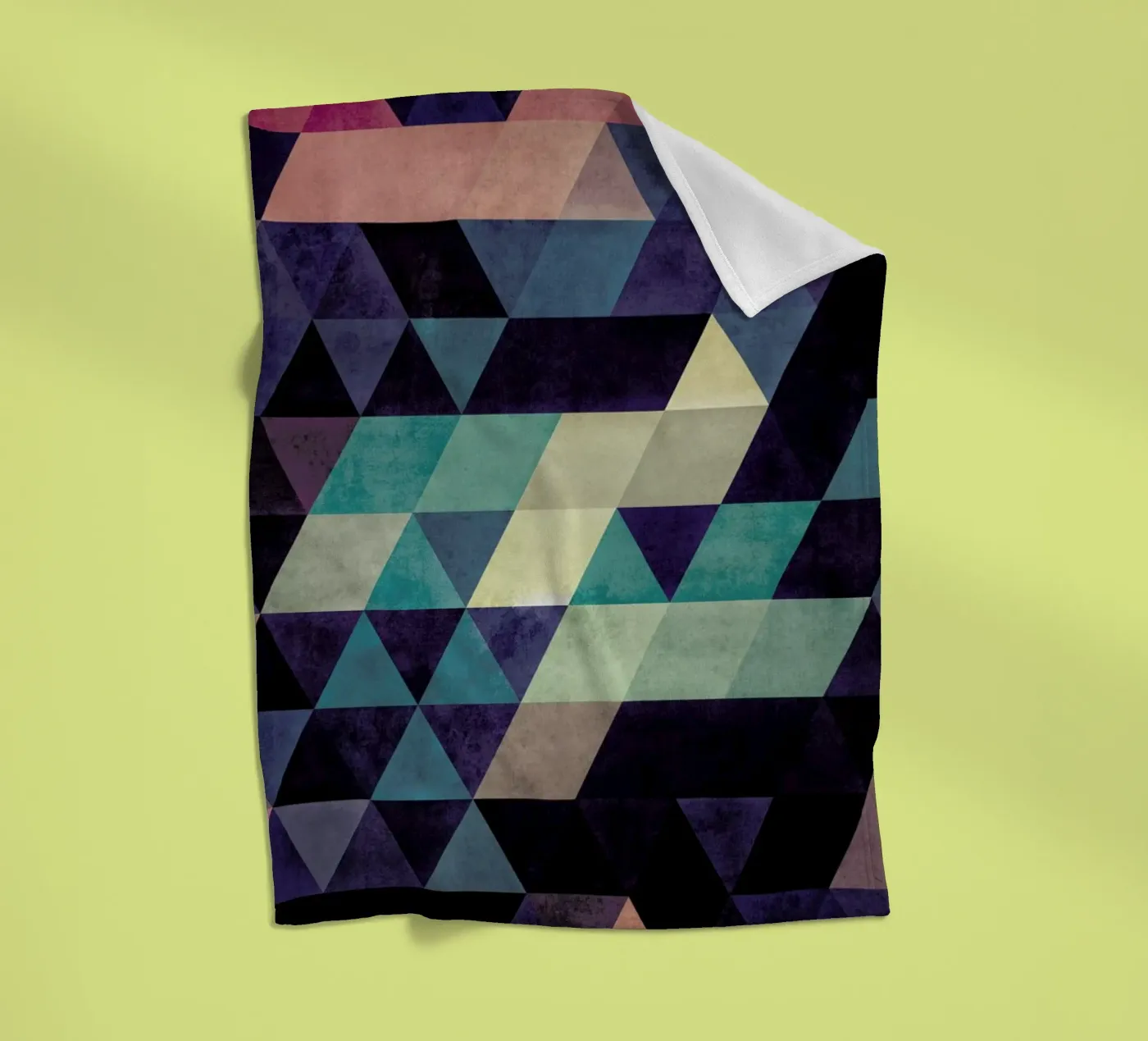 cryyp fleece blanket by Spires