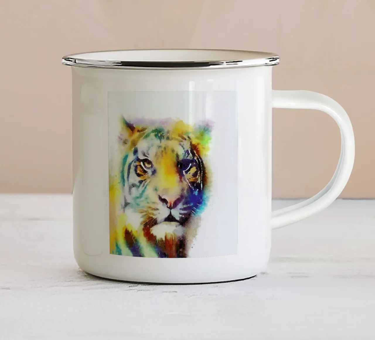 The Elusive taza de esmalte de Jacqueline Maldonado