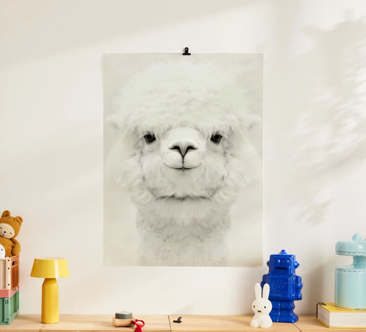 Smiling Alpaca poster da Monika Strigel