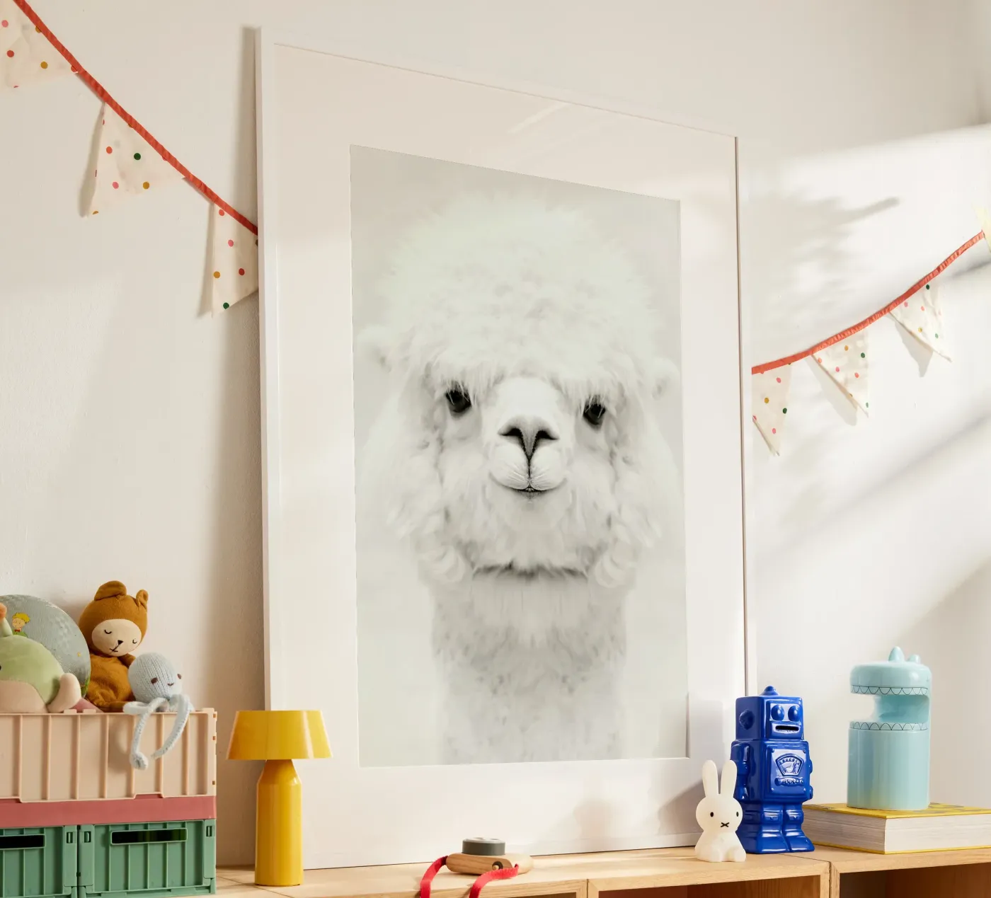 Smiling Alpaca poster da Monika Strigel