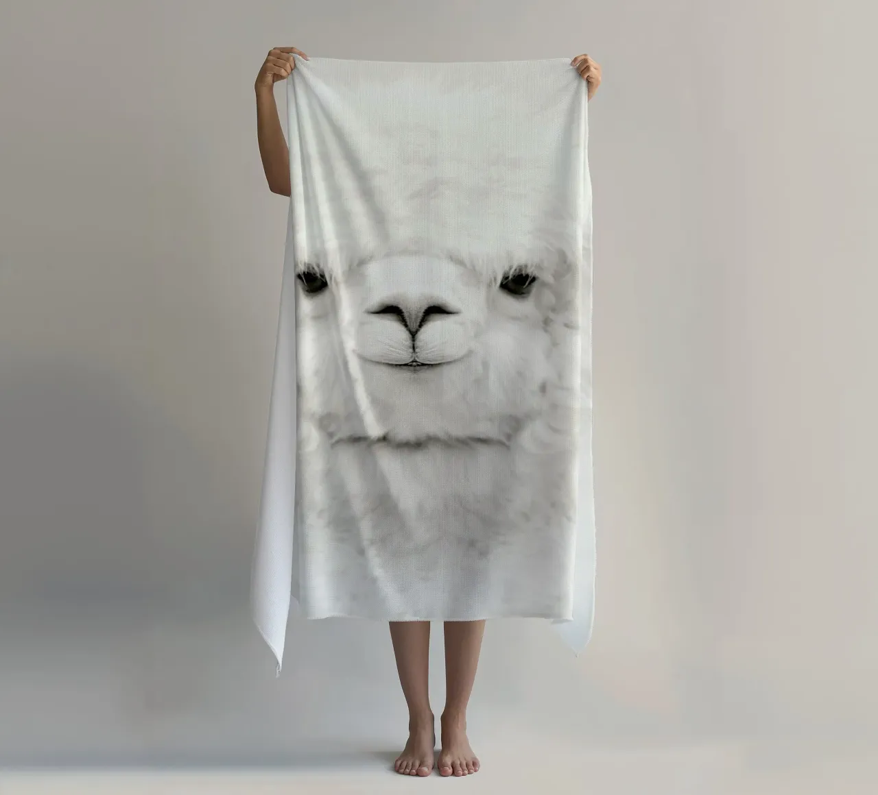 Smiling Alpaca telo mare da Monika Strigel