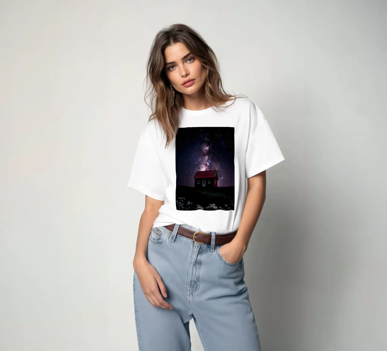 Casa Via Lattea t-shirt da arizrab