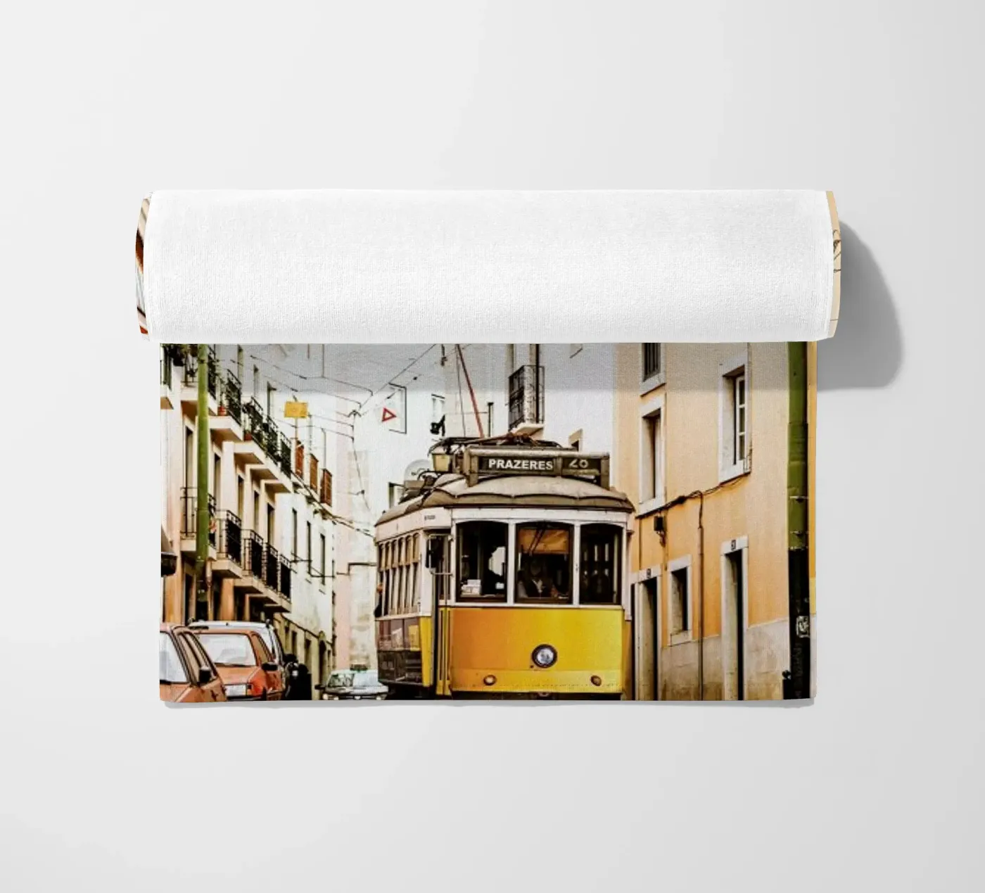 Lisbon Tram telo mare da METROPOLIS