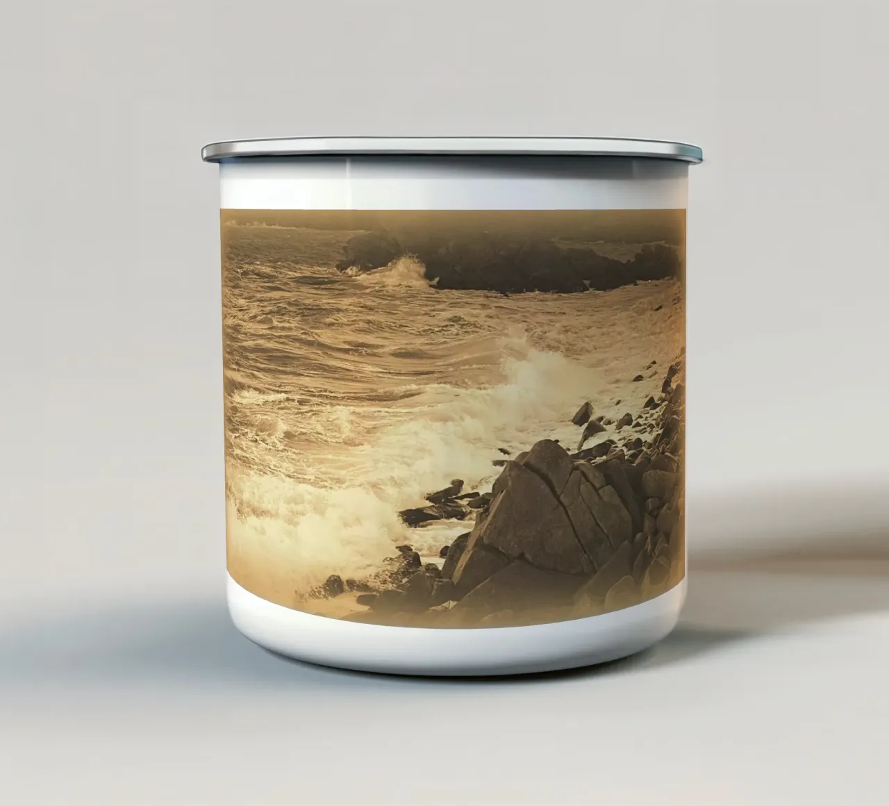FAA280. VINTAGE PHOTOGRAPH. tazza in smalto da Thierry vobmann photography