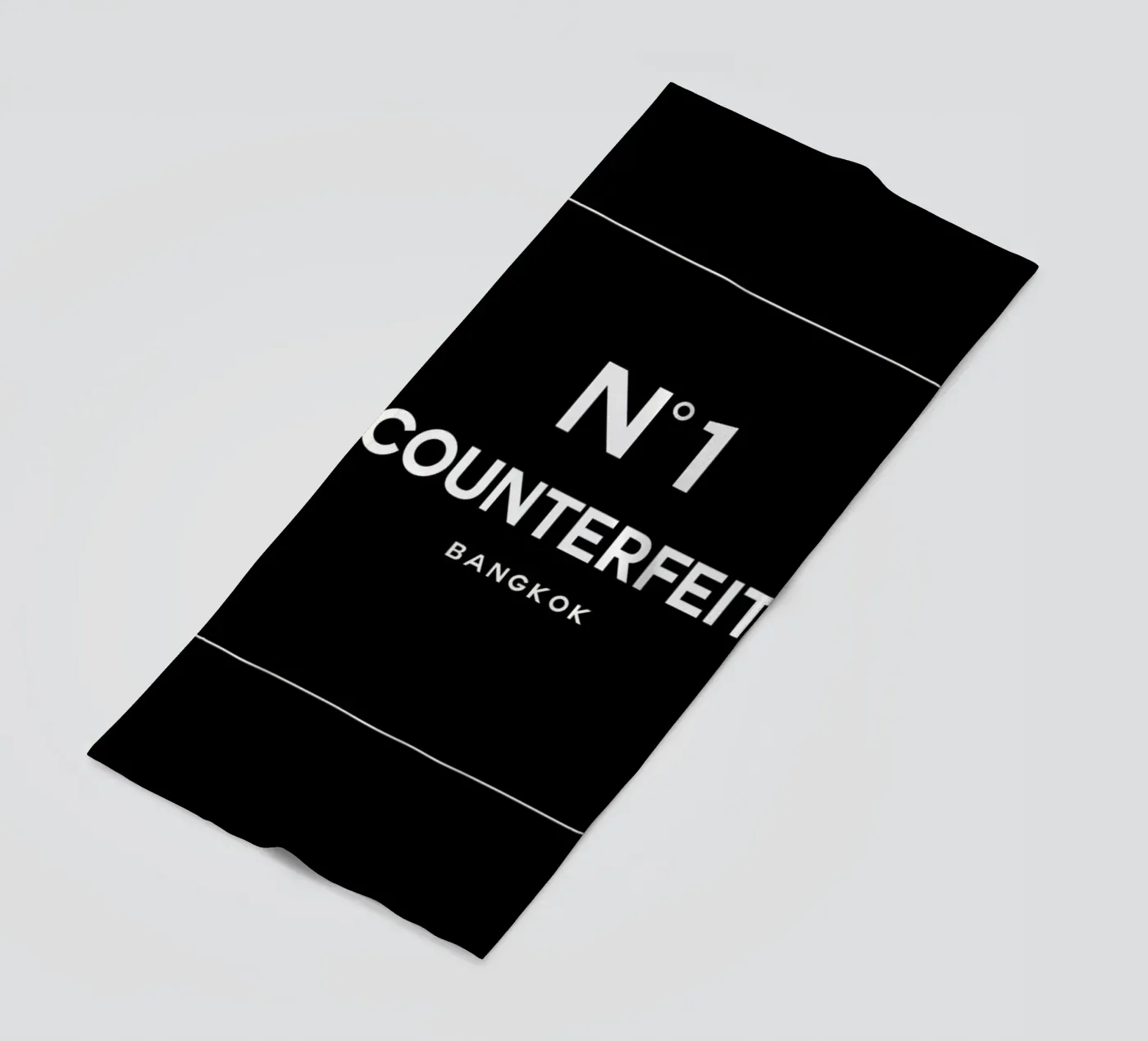Counterfeit strandhanddoek van 121 Creatives