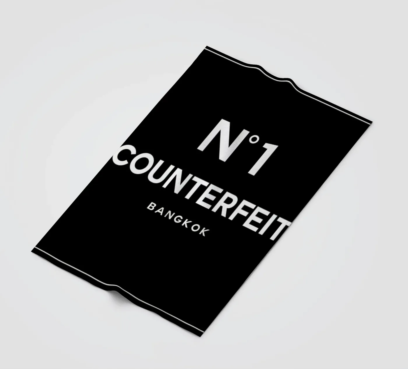 Counterfeit Fleecedecke von 121 Creatives