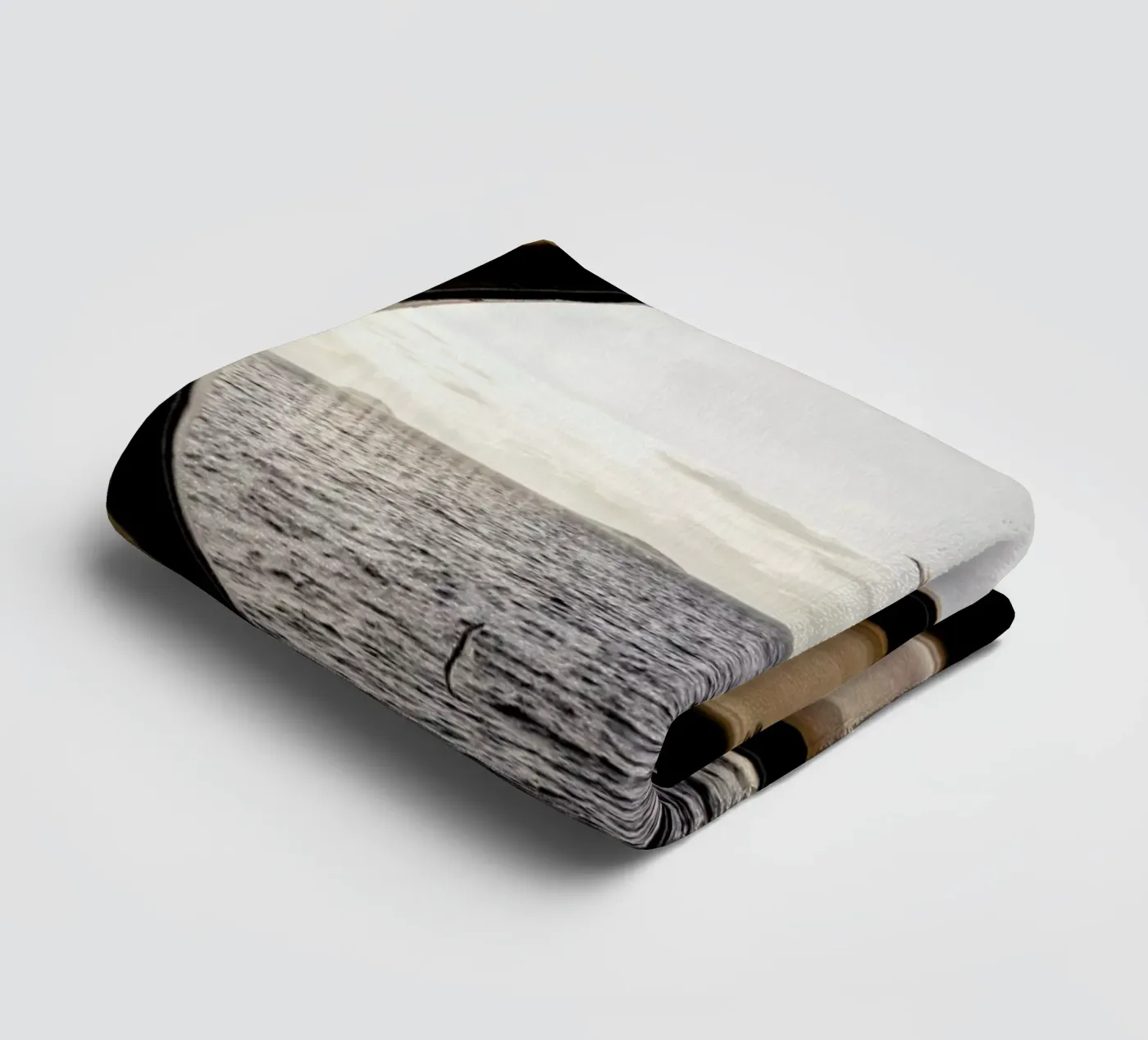 Ocean View towel by METROPOLIS