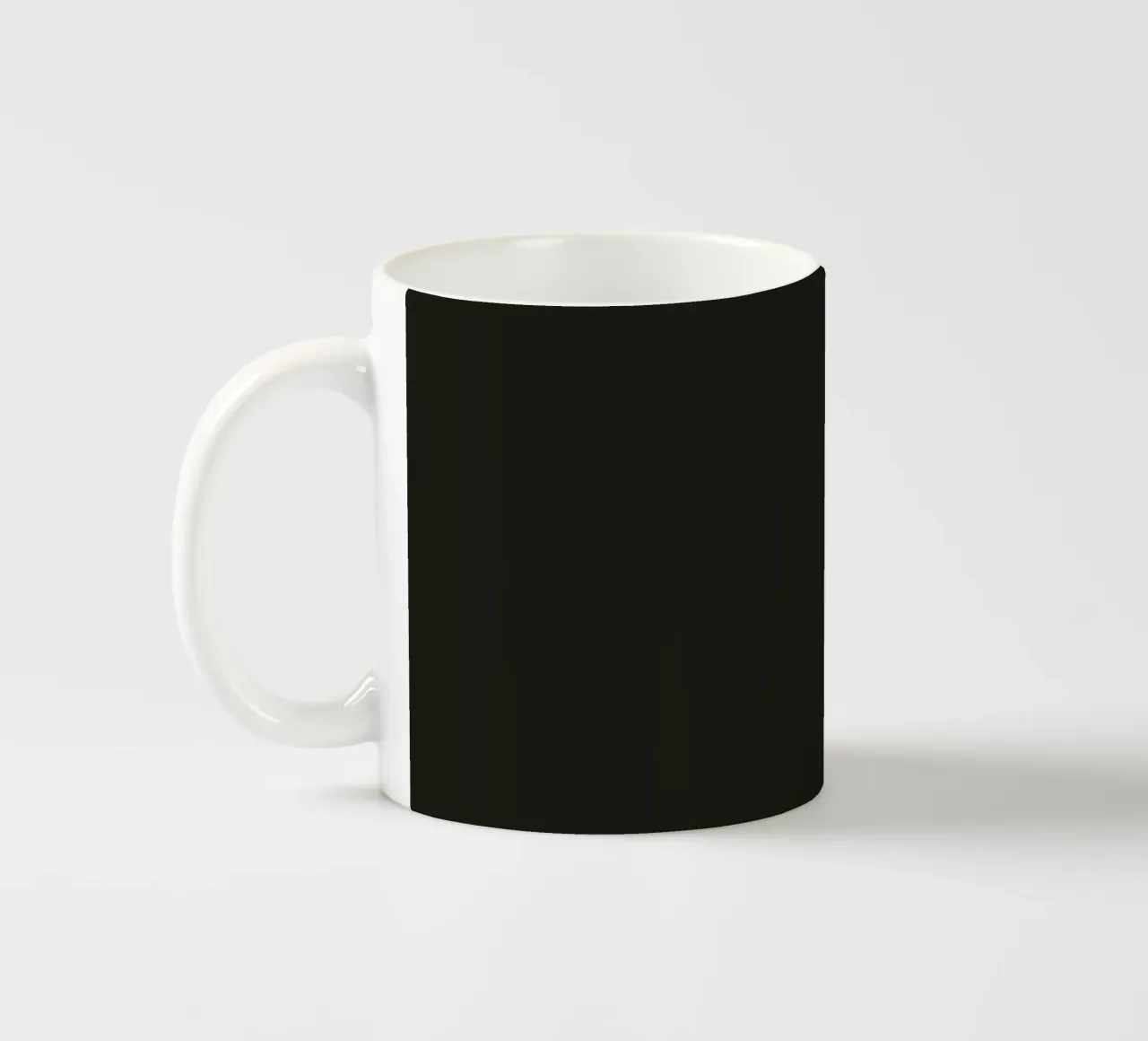 Stampa tipografica "Stay Classy Sassy and a Bit Bad Assy". tazza in ceramica da THE MOTIVATED TYPE