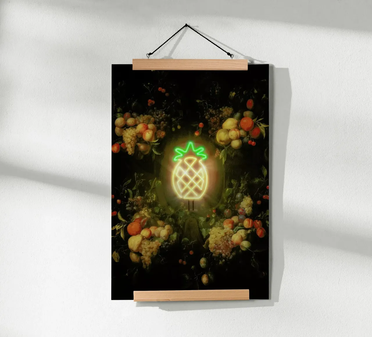 The Holy Pineapple poster con telaio in alluminio da Jonas Loose