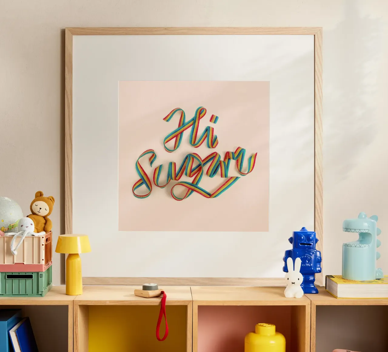 Hi Sugar poster con telaio in legno da Paul Fuentes Design