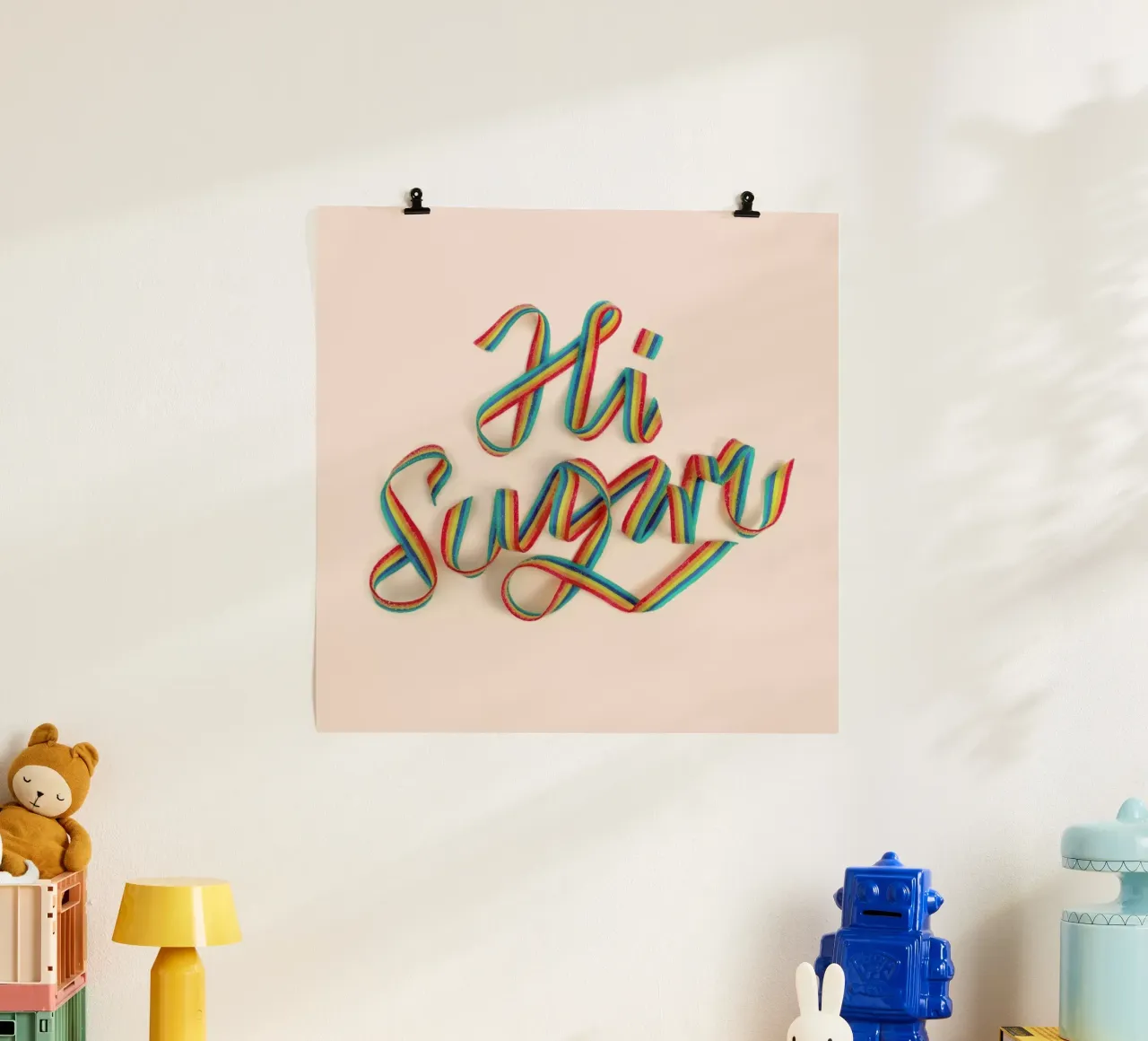 Hi Sugar poster con telaio in legno da Paul Fuentes Design