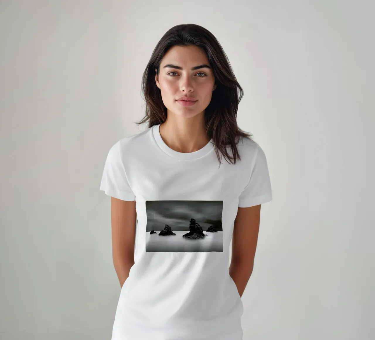 Solitude Ii t-shirt da Michael J. Reibert