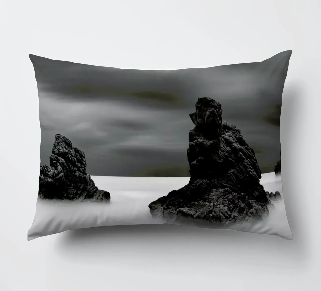 Solitude Ii cuscino da Michael J. Reibert
