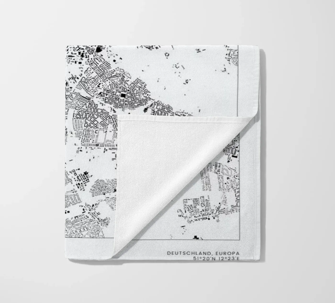 Leipzig serviette de plage de The Cartography Collection