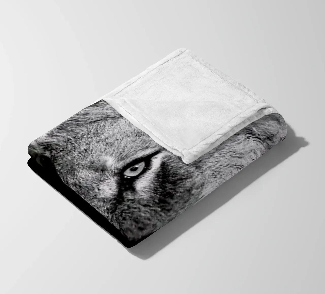 Staring Lion coperta in pile da Natural Kingdom