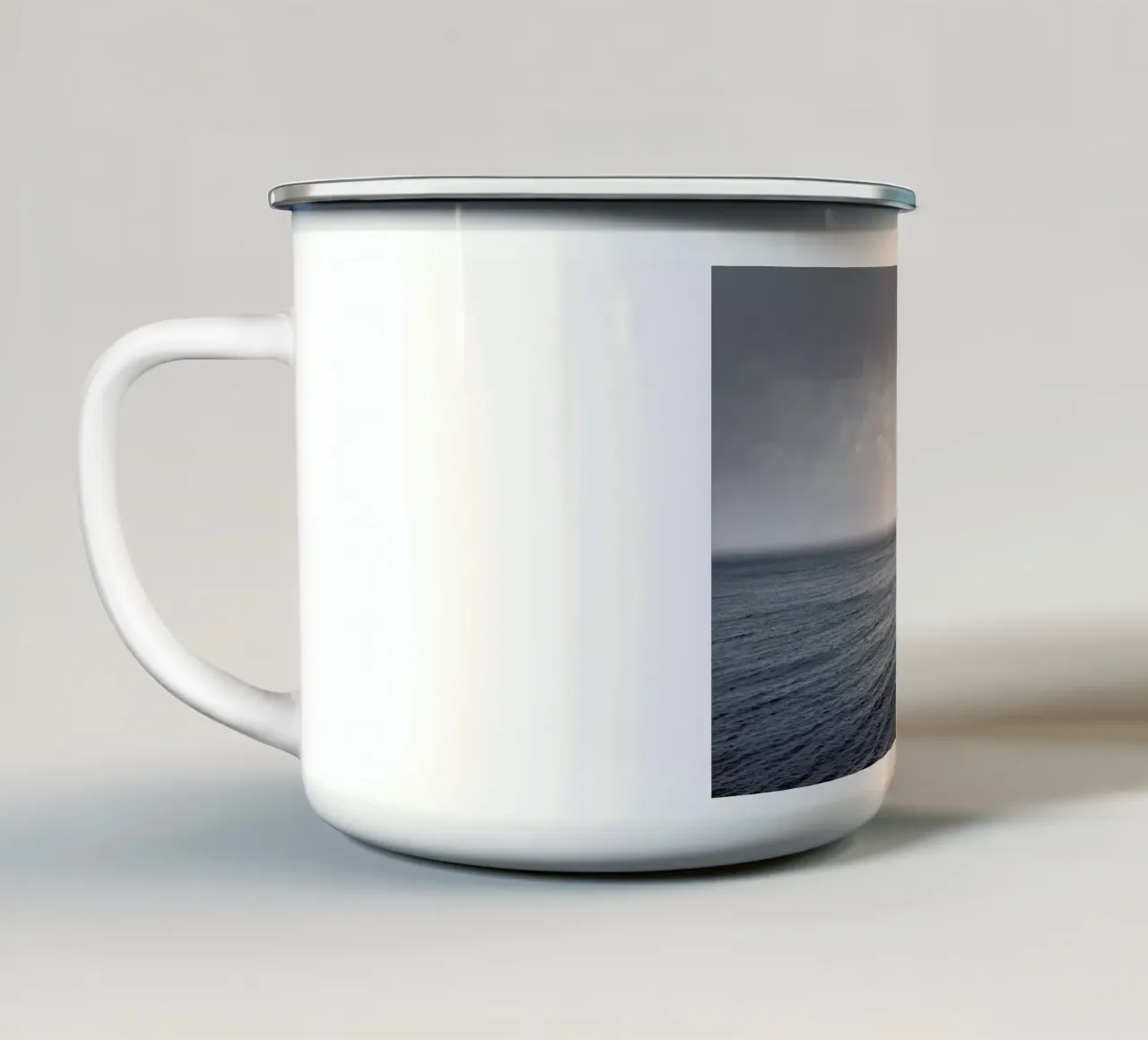 Ocean Ii tazza in smalto da Michael J. Reibert