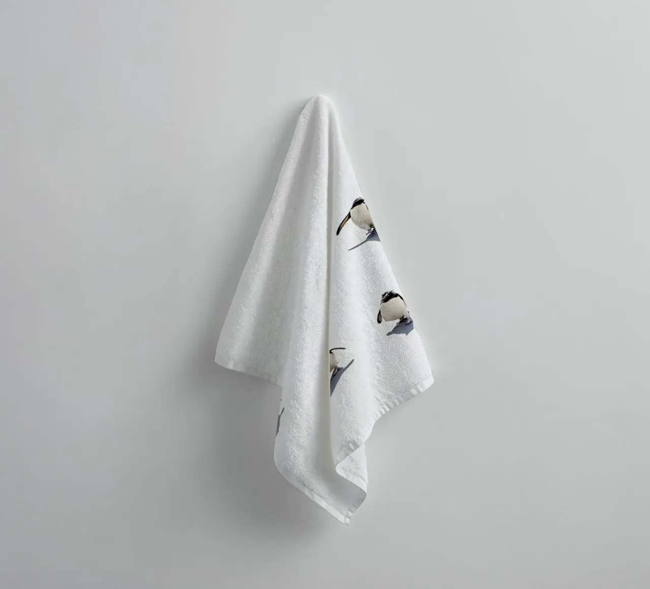 Snow Penguins II asciugamano da bagno da Natural Kingdom