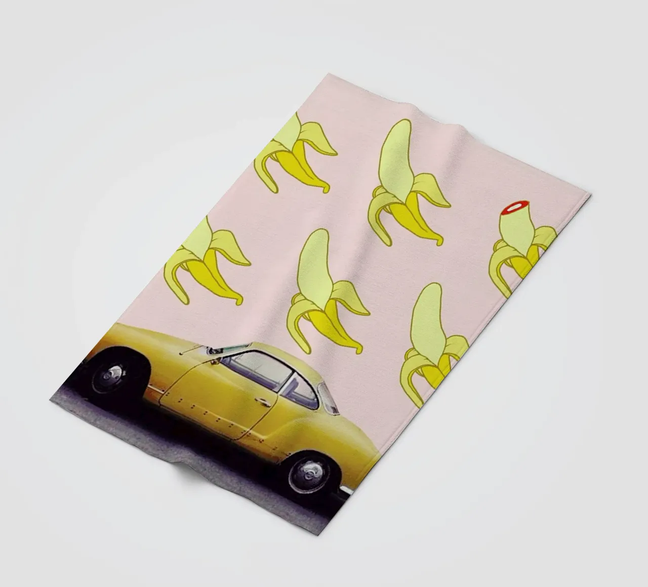 bananas also hide terrible secrets coperta in pile da FinnanoFenno