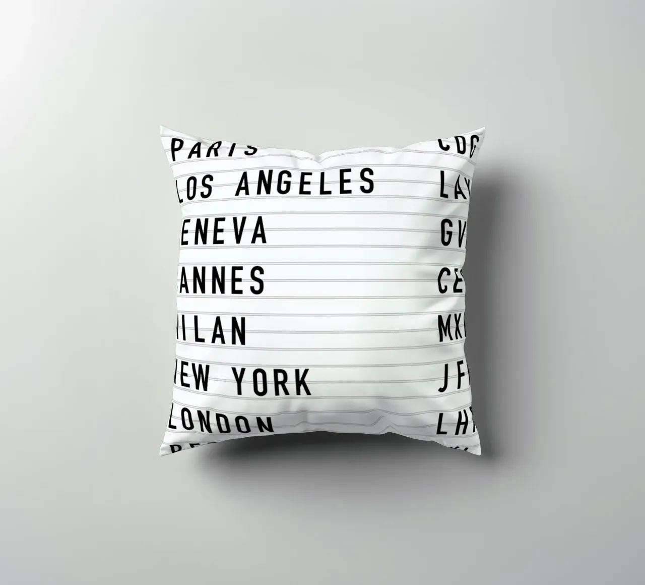 Departure Paris cuscino da daylight design studio