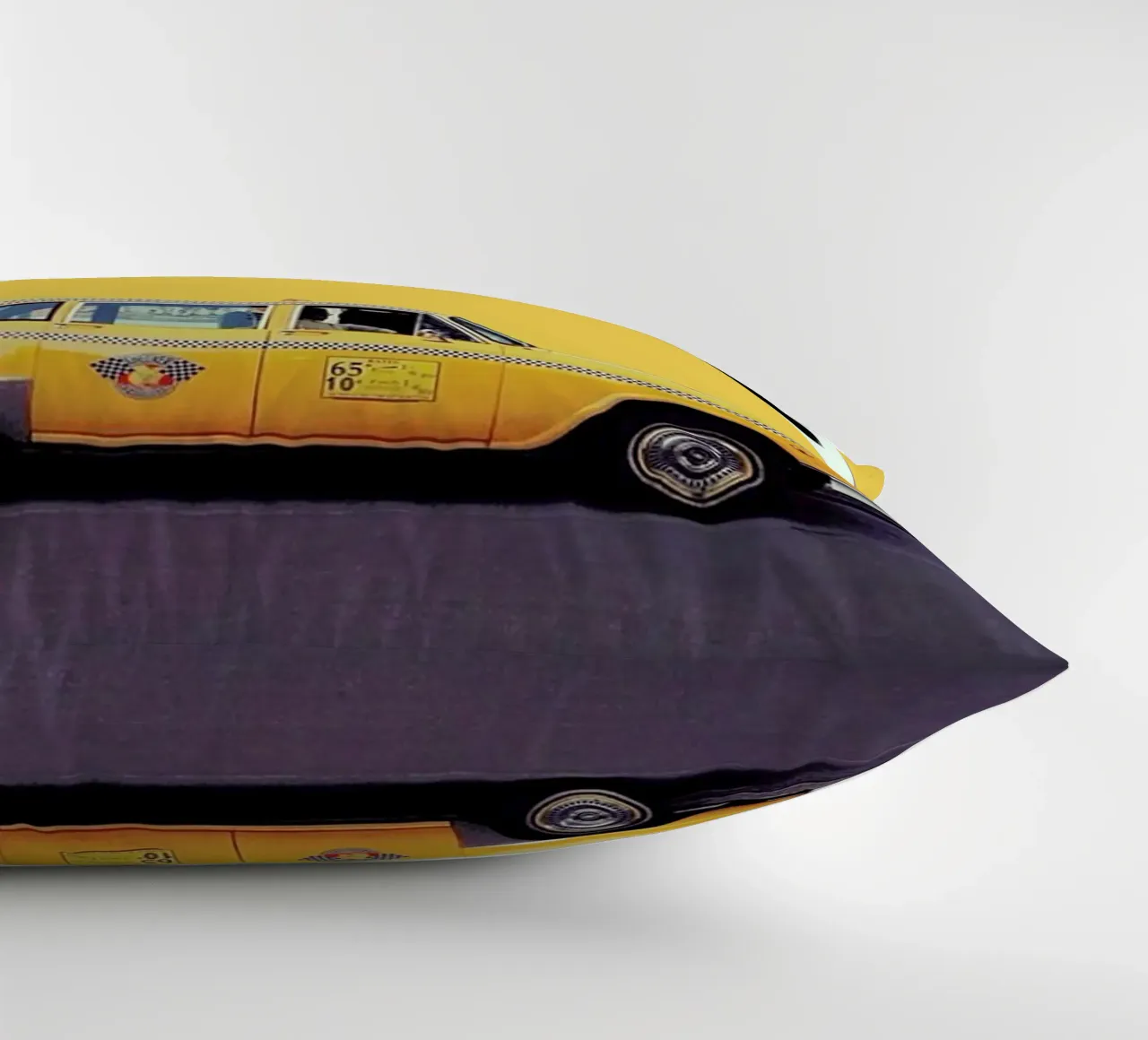 the strabism given by the simple things cuscino da FinnanoFenno