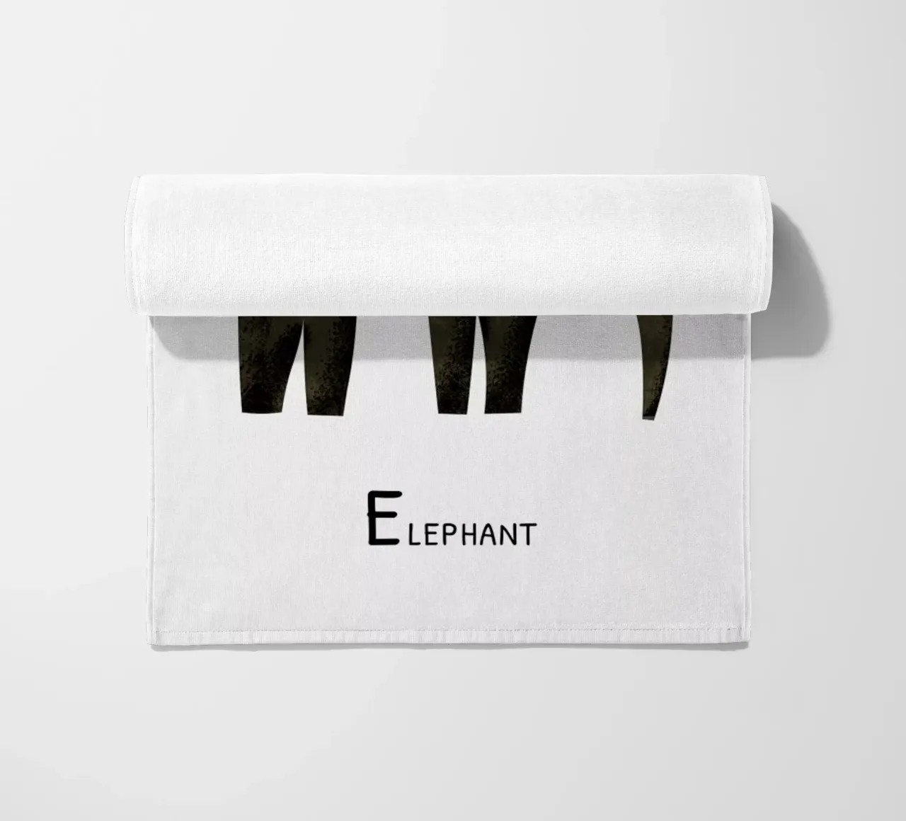 Elephant telo mare da Little Flourishes