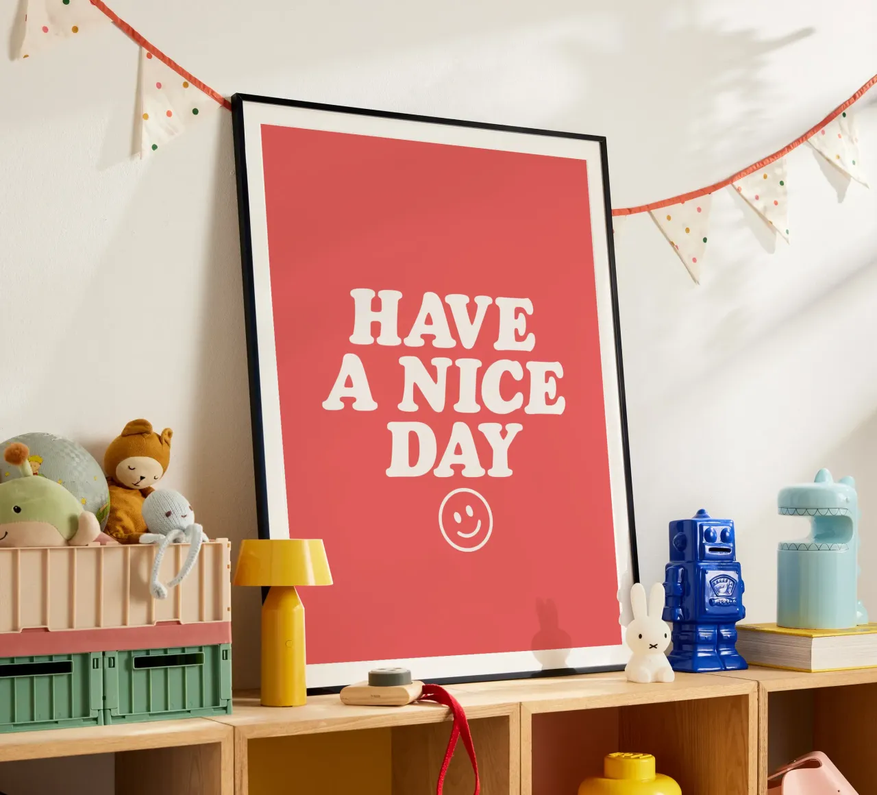 Have a Nice Day Stampa tipografica in bianco e rosso poster con telaio in alluminio da THE MOTIVATED TYPE