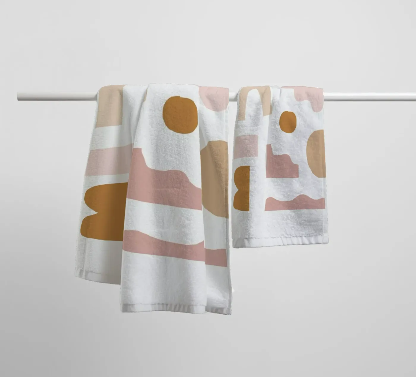 Rhode badhanddoek van Charlotte Winter