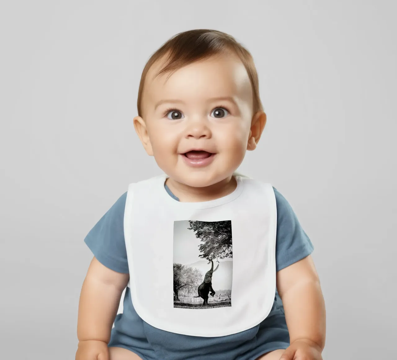 Within Reach bavaglino da Natural Kingdom