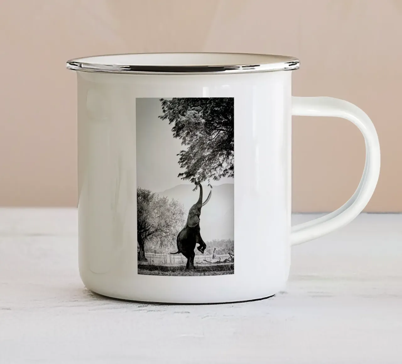 Within Reach taza de esmalte de Natural Kingdom