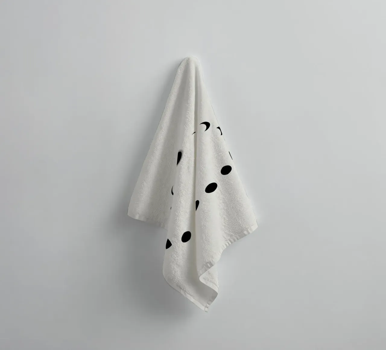 Lunar Cycle asciugamano da bagno da daylight design studio