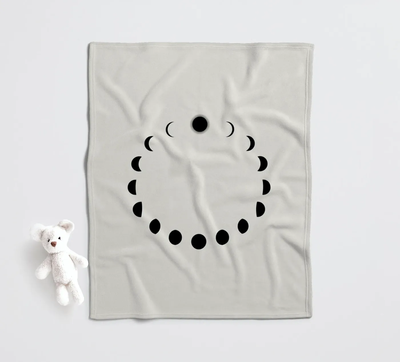 Lunar Cycle coperta in pile da daylight design studio