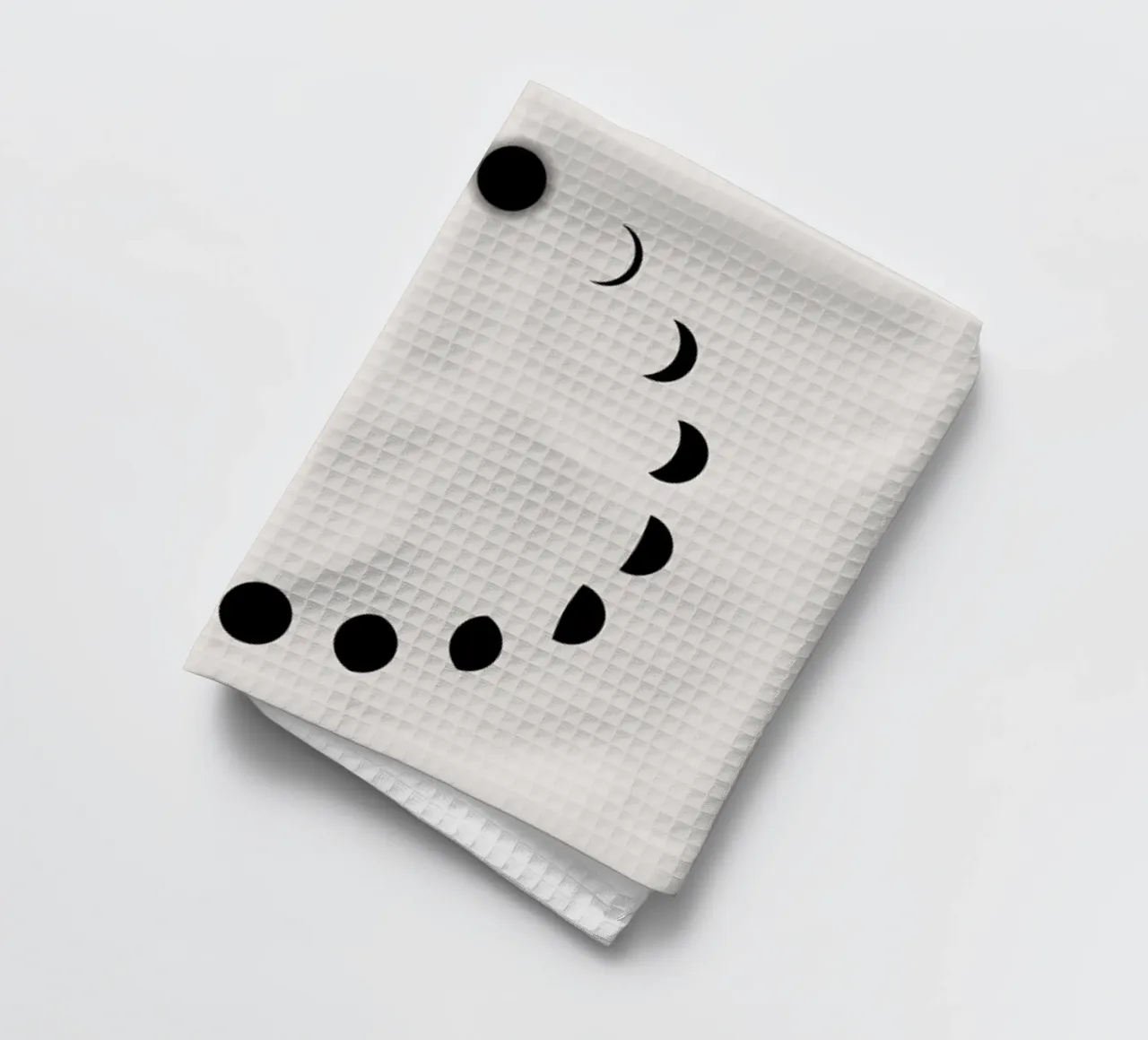 Lunar Cycle torchon de daylight design studio