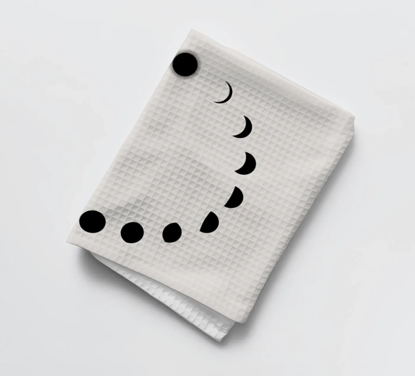Lunar Cycle torchon de daylight design studio