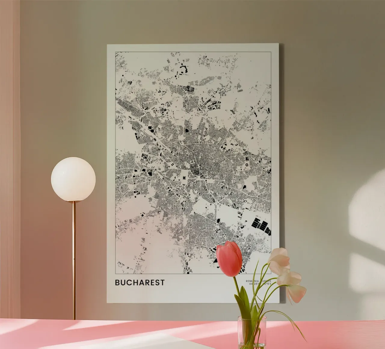 Bucharest tela con Cornice a cassetta da The Cartography Collection