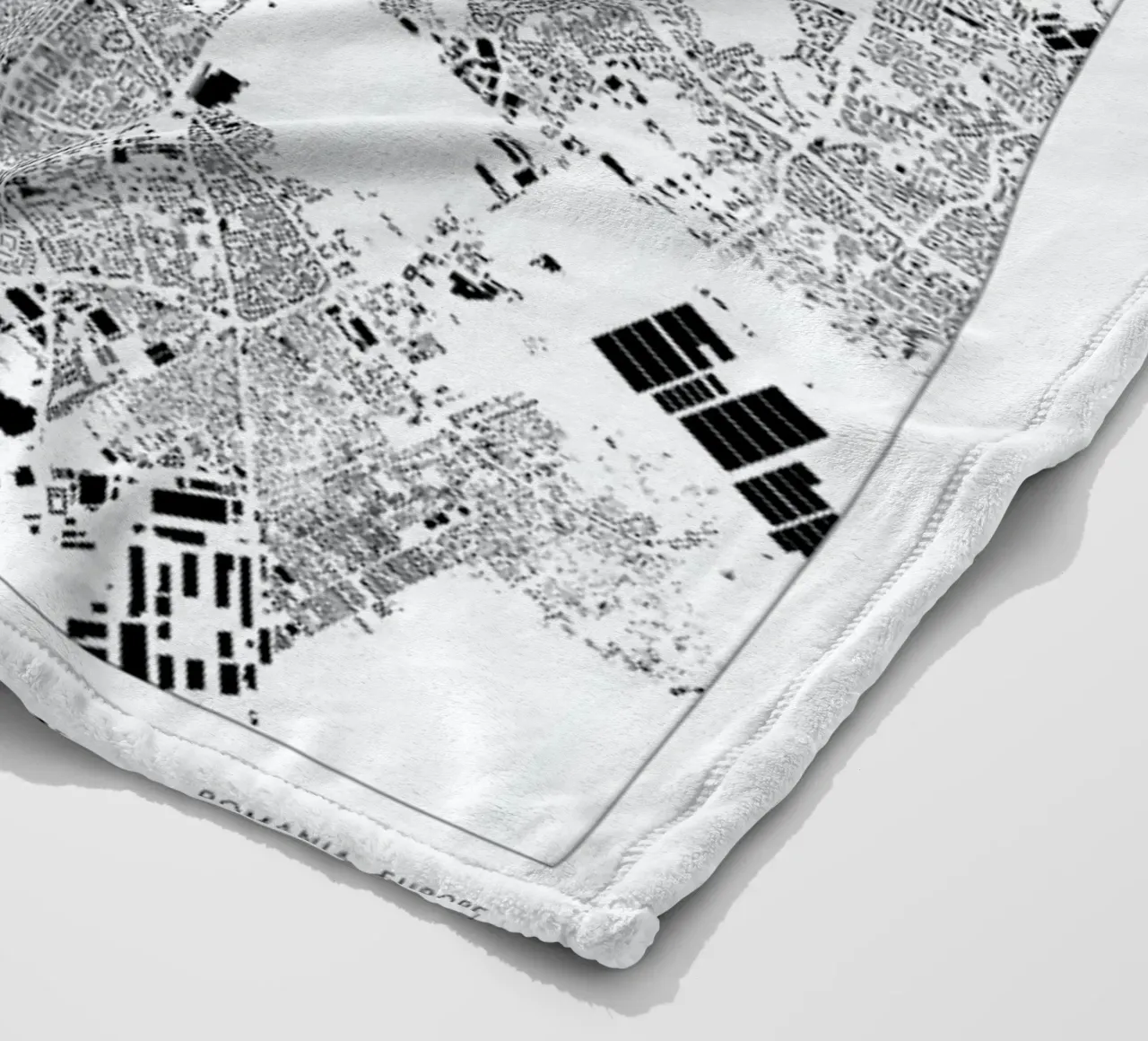 Bucharest Fleecedecke von The Cartography Collection